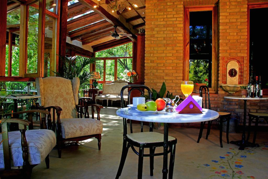 Hotel Casa Glebinias Chacras de Coria Zewnętrze zdjęcie