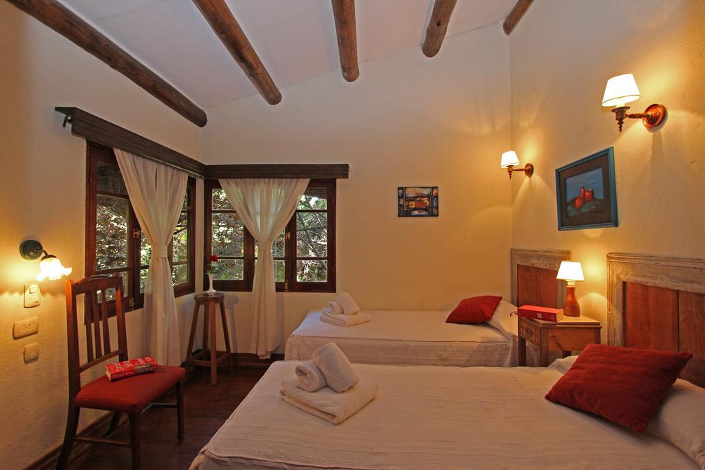 Hotel Casa Glebinias Chacras de Coria Zewnętrze zdjęcie