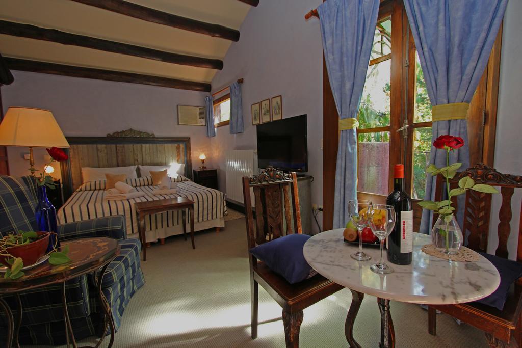 Hotel Casa Glebinias Chacras de Coria Zewnętrze zdjęcie