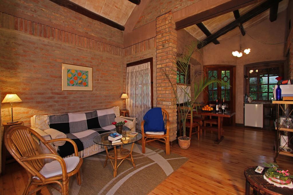 Hotel Casa Glebinias Chacras de Coria Zewnętrze zdjęcie